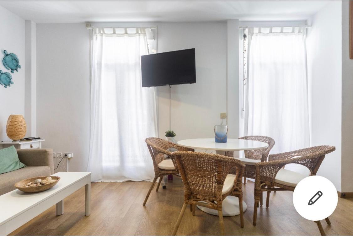 Dream Apartment Near The Beach บาเลนเซีย ภายนอก รูปภาพ
